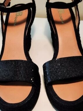 Browns Womens Shoes 38/7.5 Black Wedges Sandals NEW